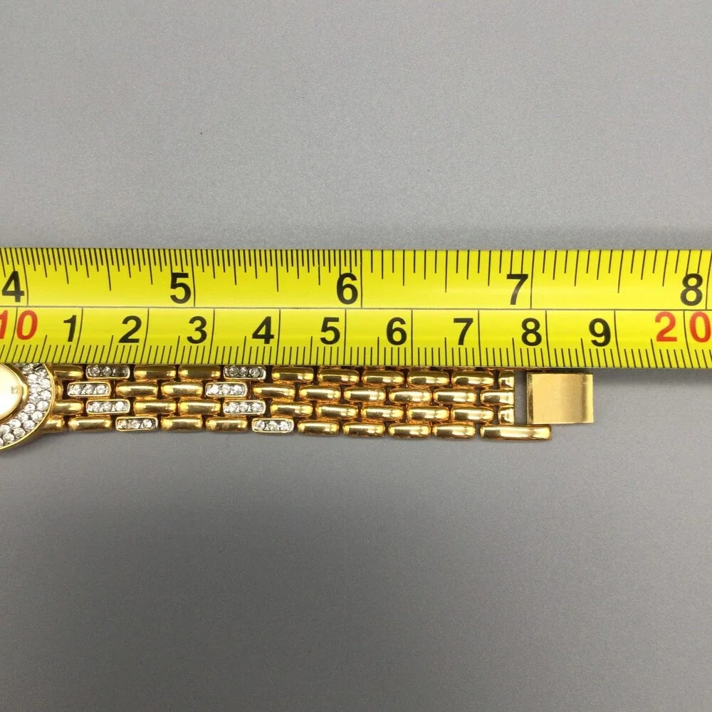 Vintage Elizabeth Taylor Womens Watch 21mm Gold Tone Oval New Battery 7.25